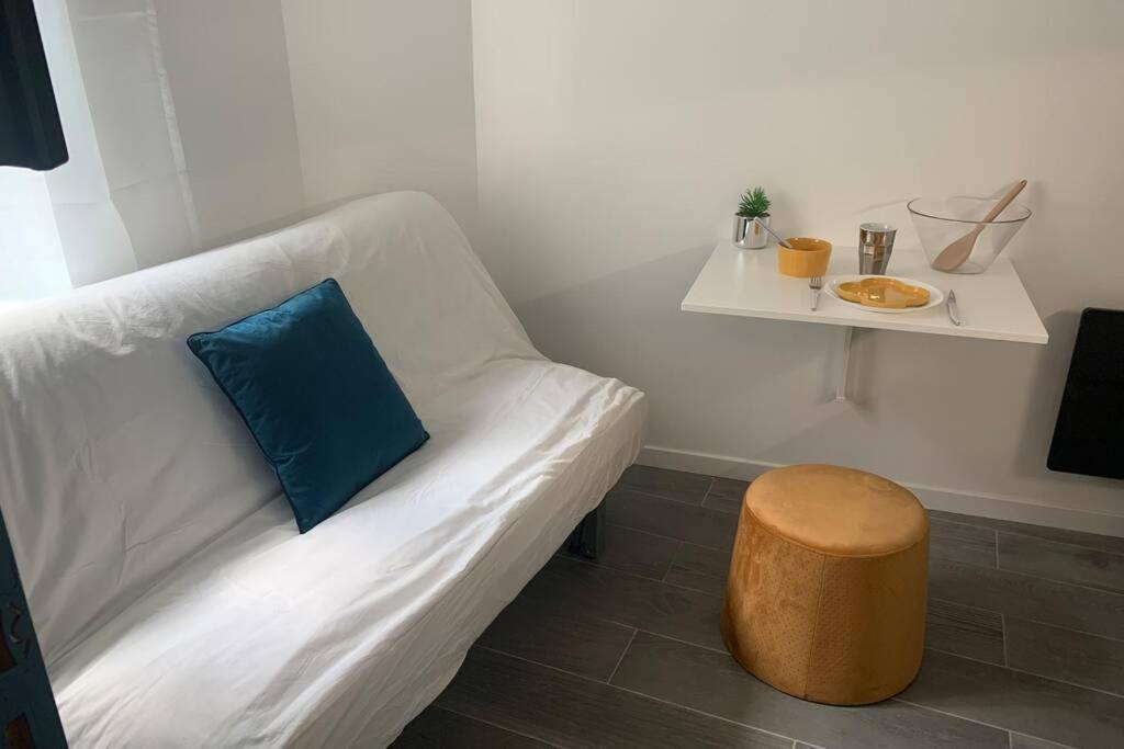 Apartment Appart' Studette Cosy - Stade U Arena Maisons-Laffitte